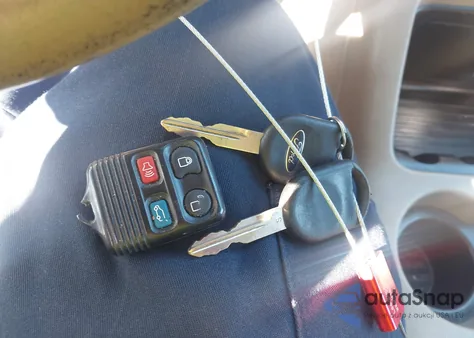 2004 Ford Expedition Xlt z USA, uszkodzony, nr VIN 1FMRU15W44LA60507